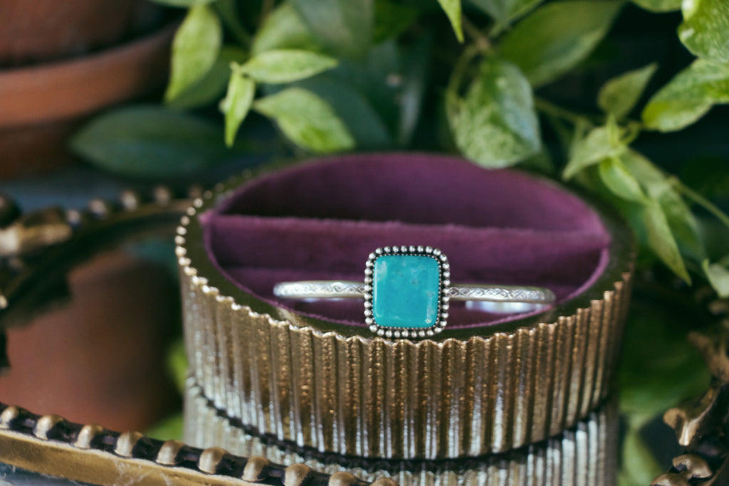 New Single Band Square Cuff