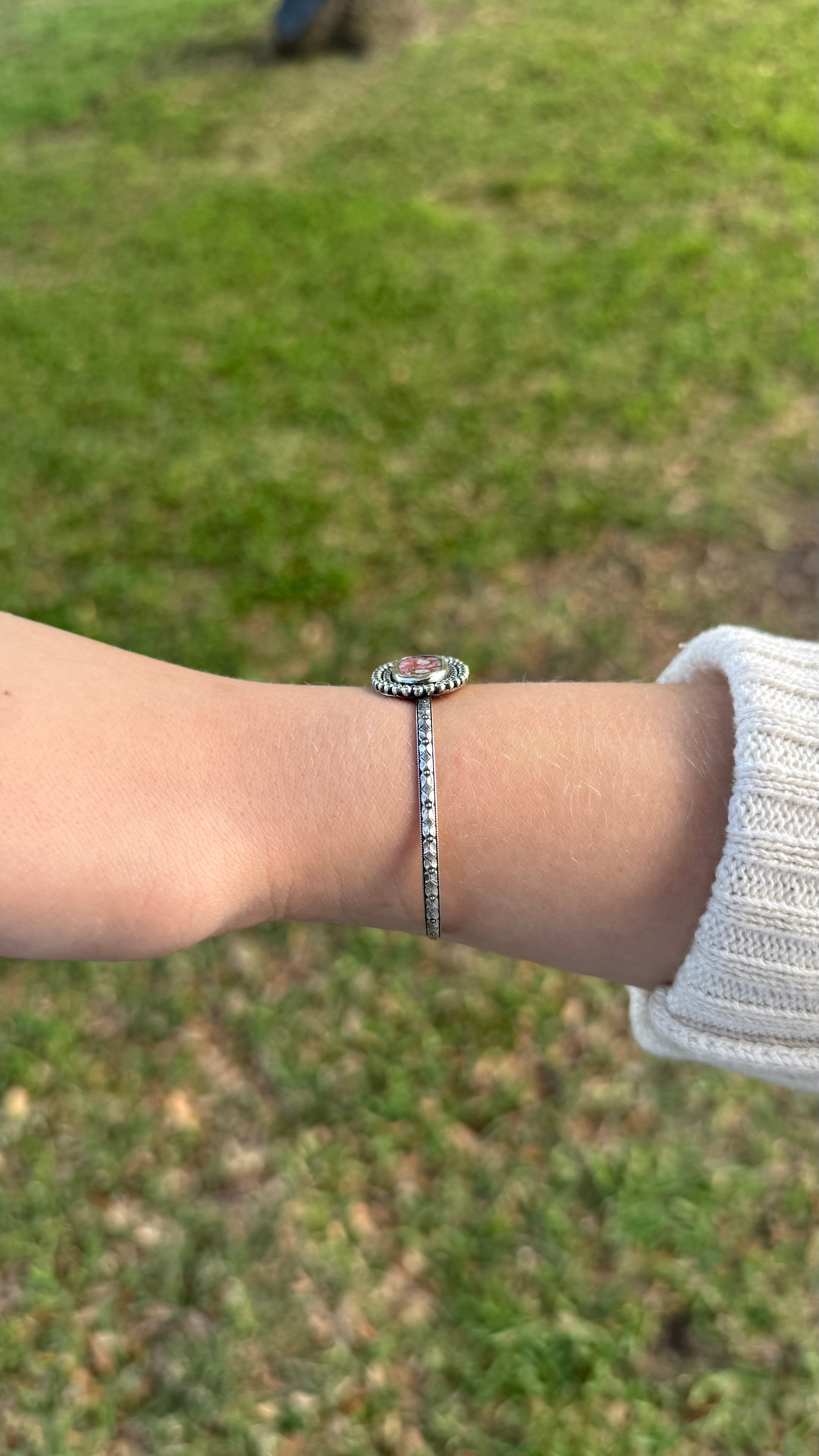 China Flower Cuff