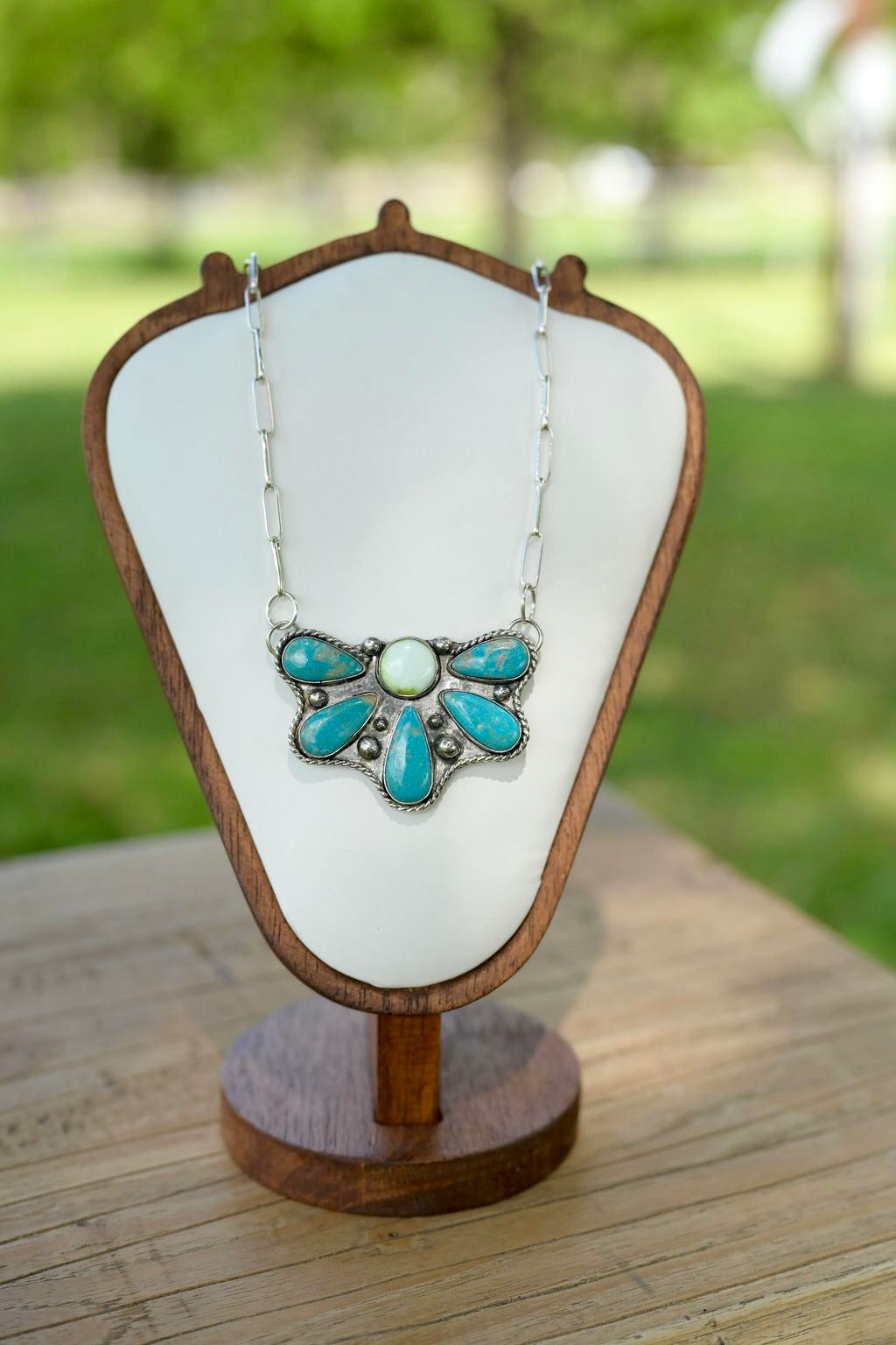Oopsie Daisies Statement Necklace