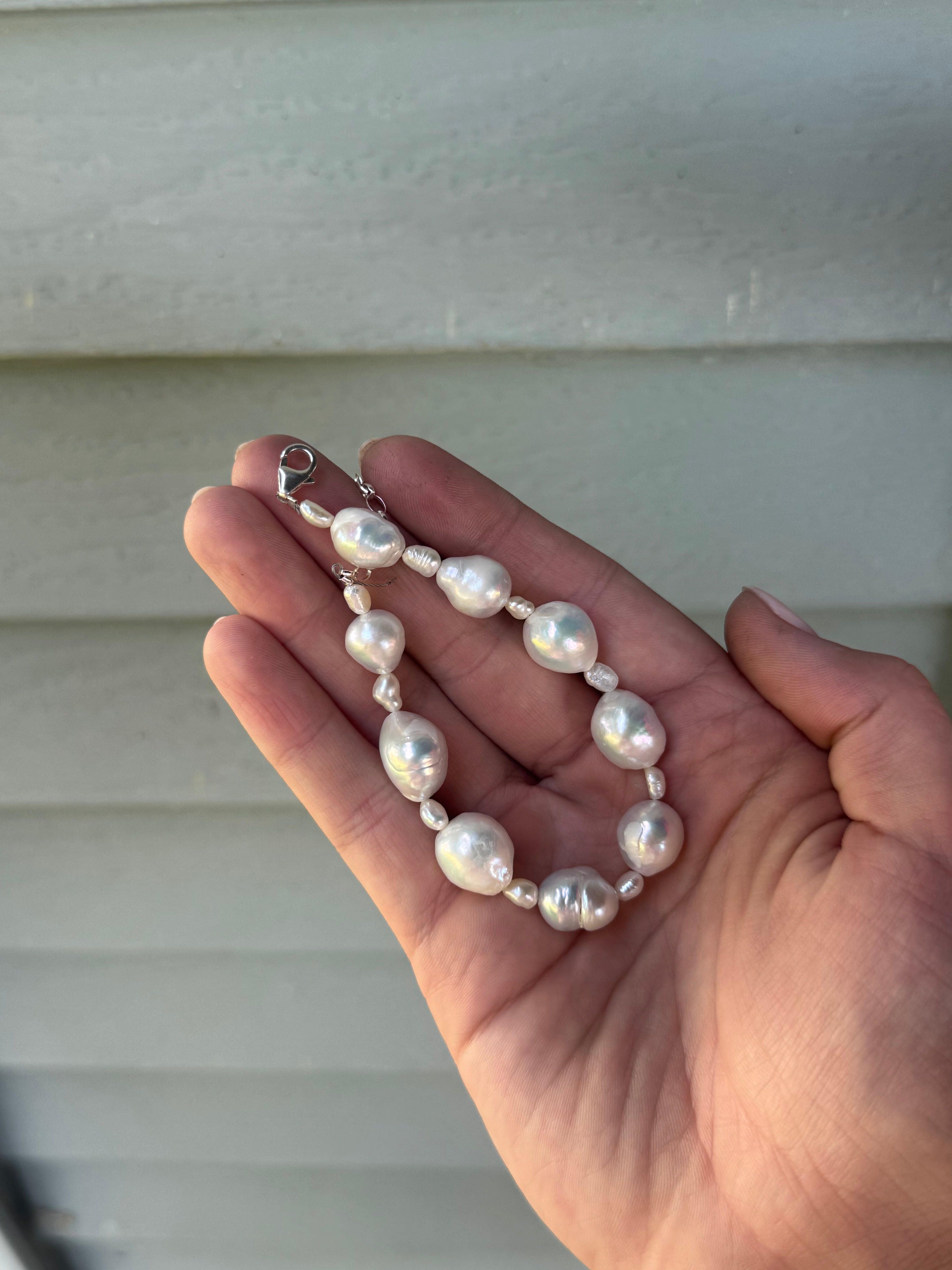 Chunky freshwater pearl bracelet